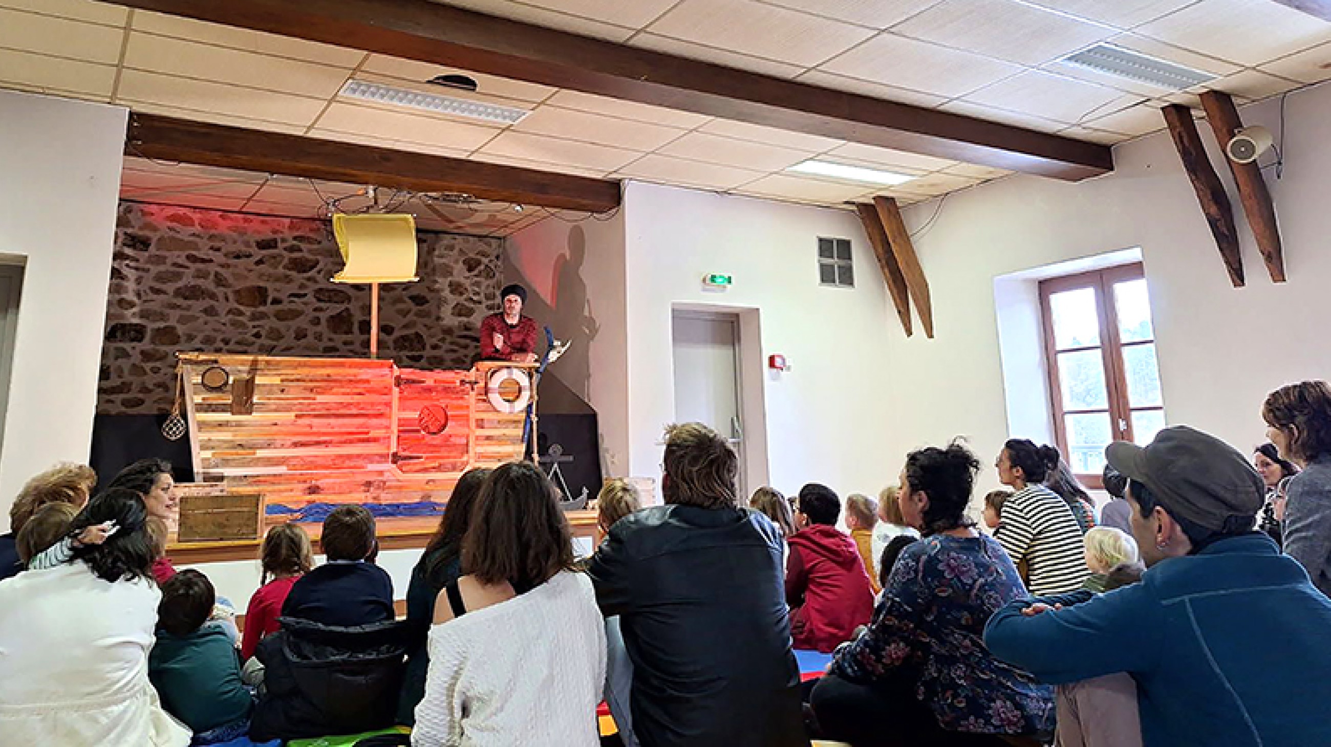 FAMILLES, LIEN SOCIAL ET VIE ASSOCIATIVE FAMILLES, LIEN SOCIAL ET VIE ASSOCIATIVE